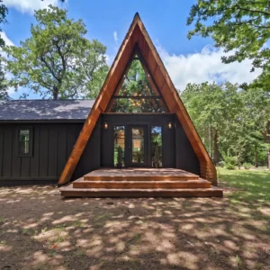 Secluded A-Frame Near Lazy E